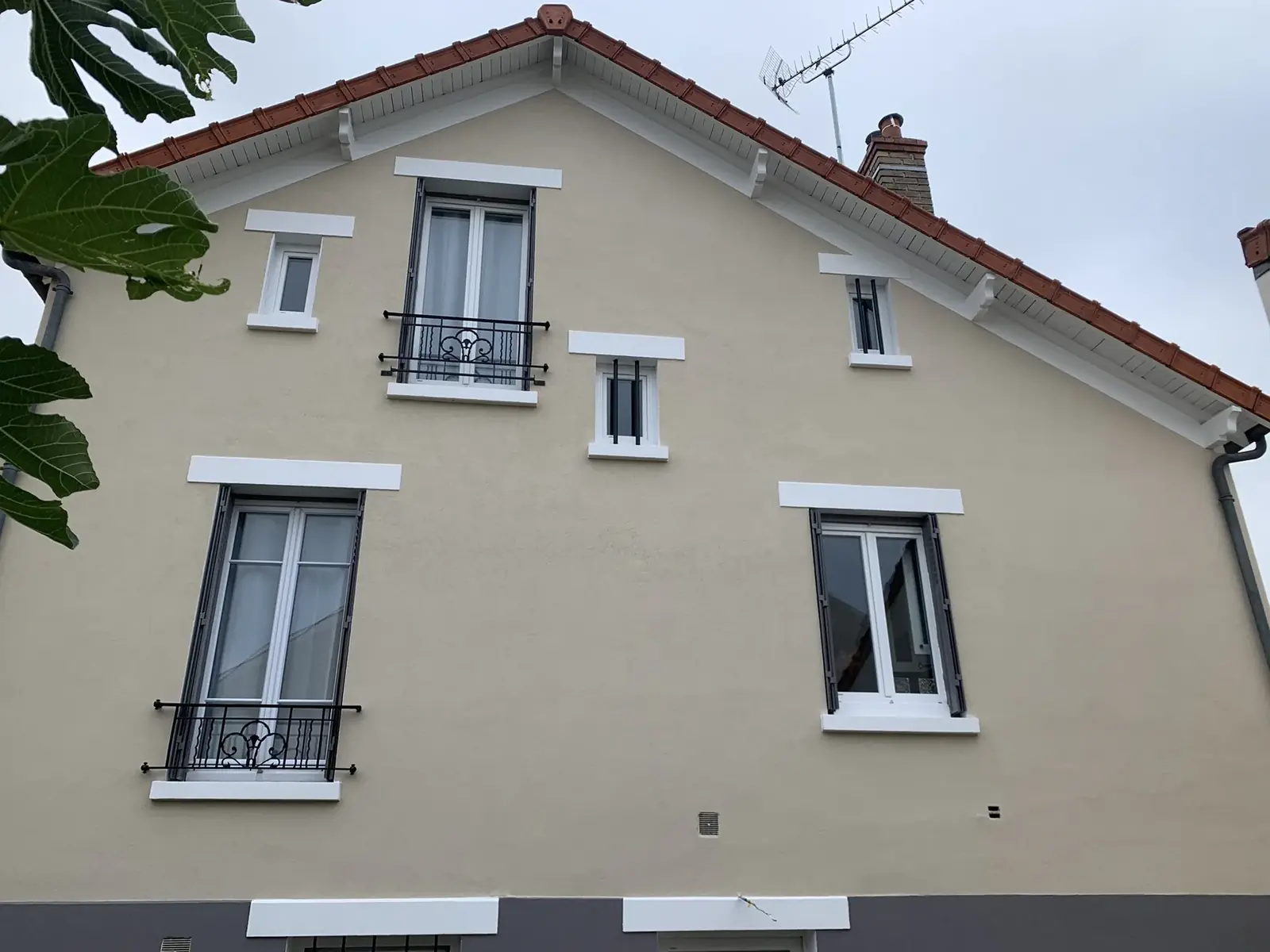 Enduit à correcteur thermique (type Tilia) — FRANCE FACADE, façadier en Île-de-France