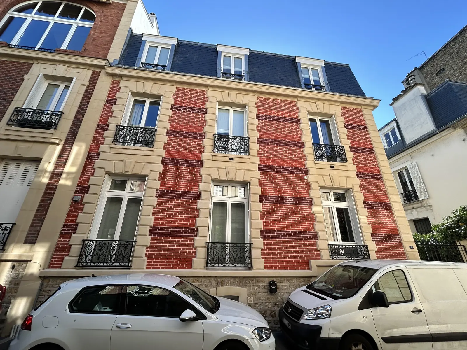 Ravalement de façade en brique — FRANCE FACADE, façadier en Île-de-France